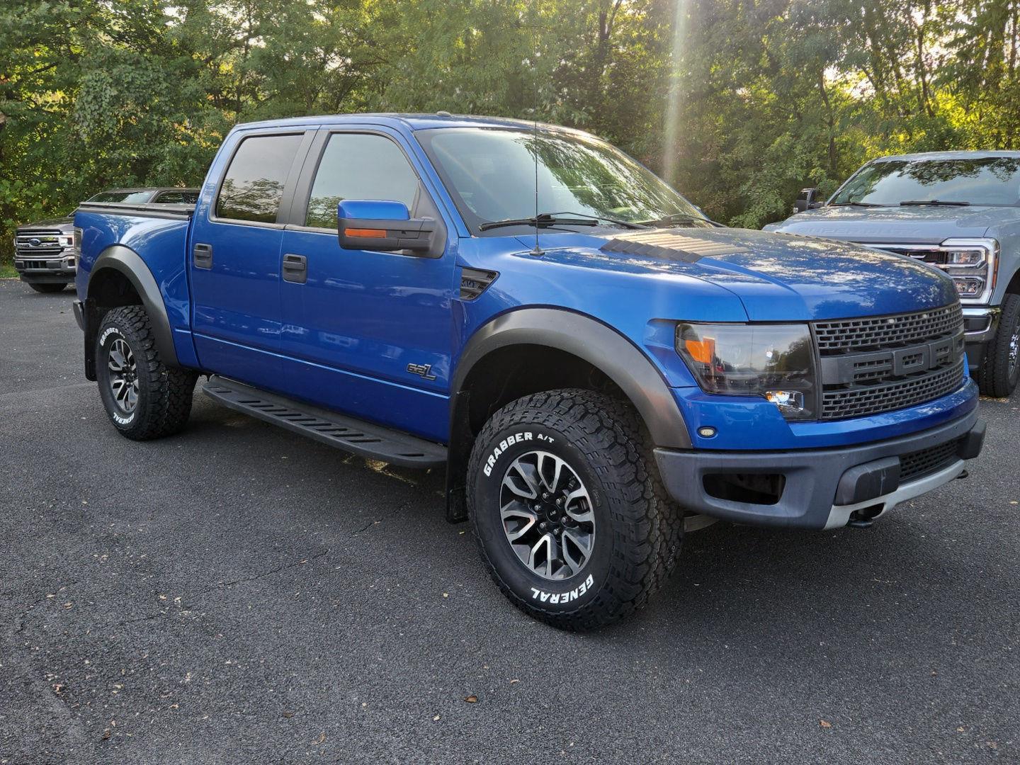 2012 Ford F-150 SVT Raptor photo 3
