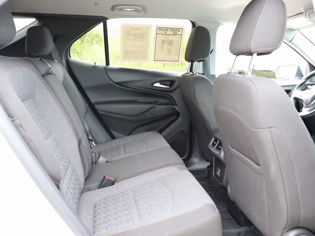 2023 Chevrolet Equinox LT photo 12