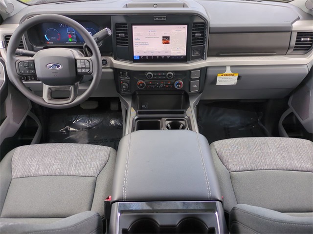 2026 Ford F-350 photo 14