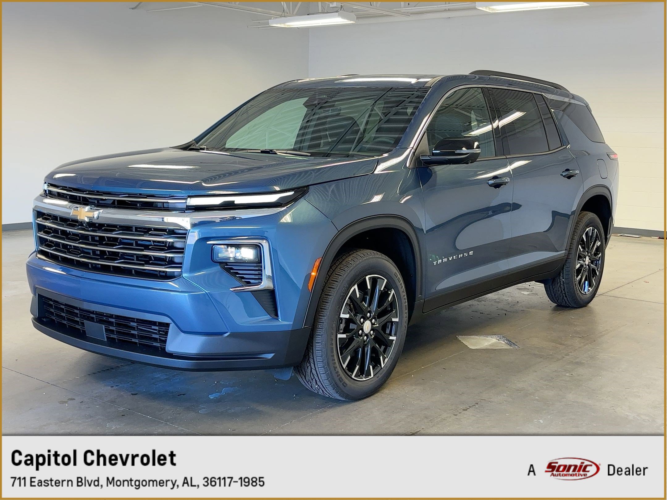 2026 Chevrolet Traverse LT's photo