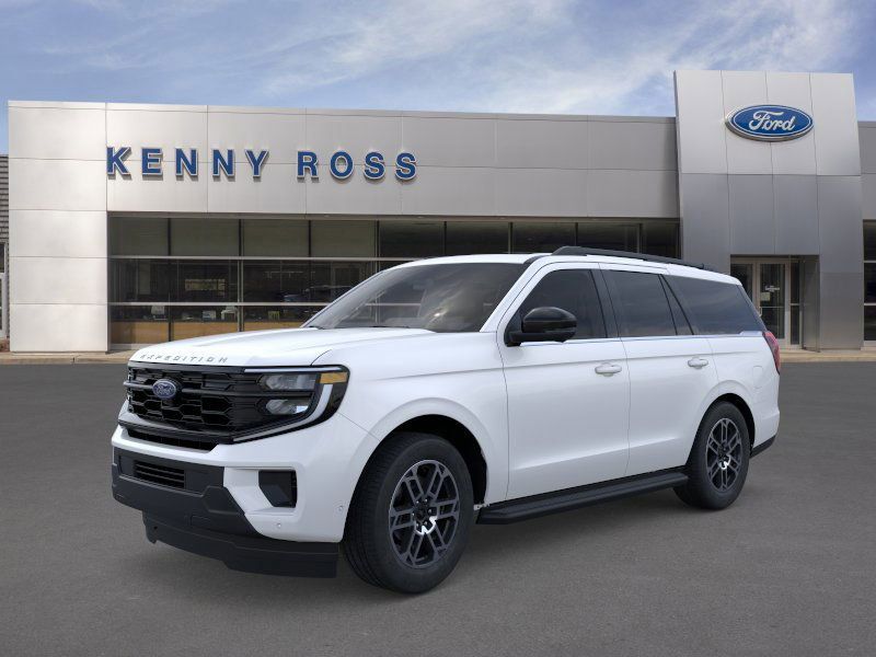 2025 Ford Expedition photo 2