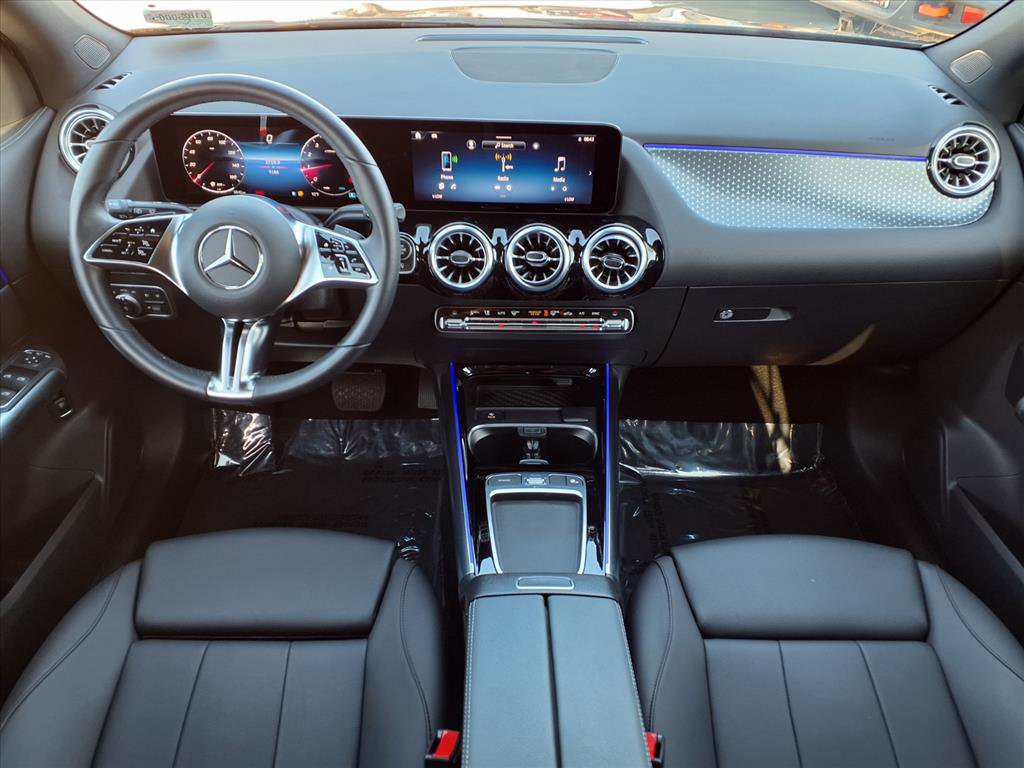 2025 Mercedes Benz GLA 250 4MATIC photo 4