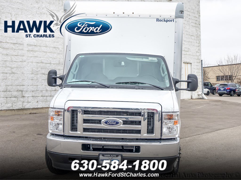 2024 Ford E-350 photo 4