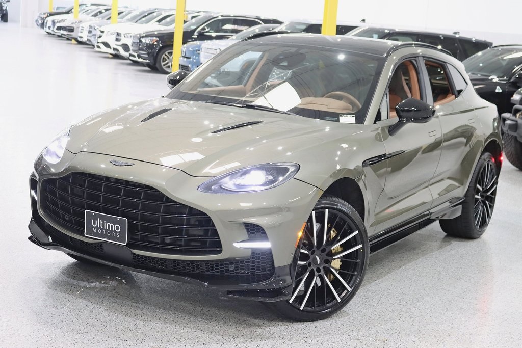 2023 Aston Martin DBX DBX707 photo 5