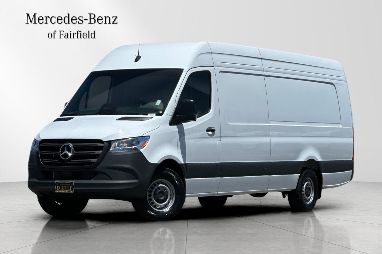 2025 Mercedes-Benz Sprinter Cargo Van Base's photo