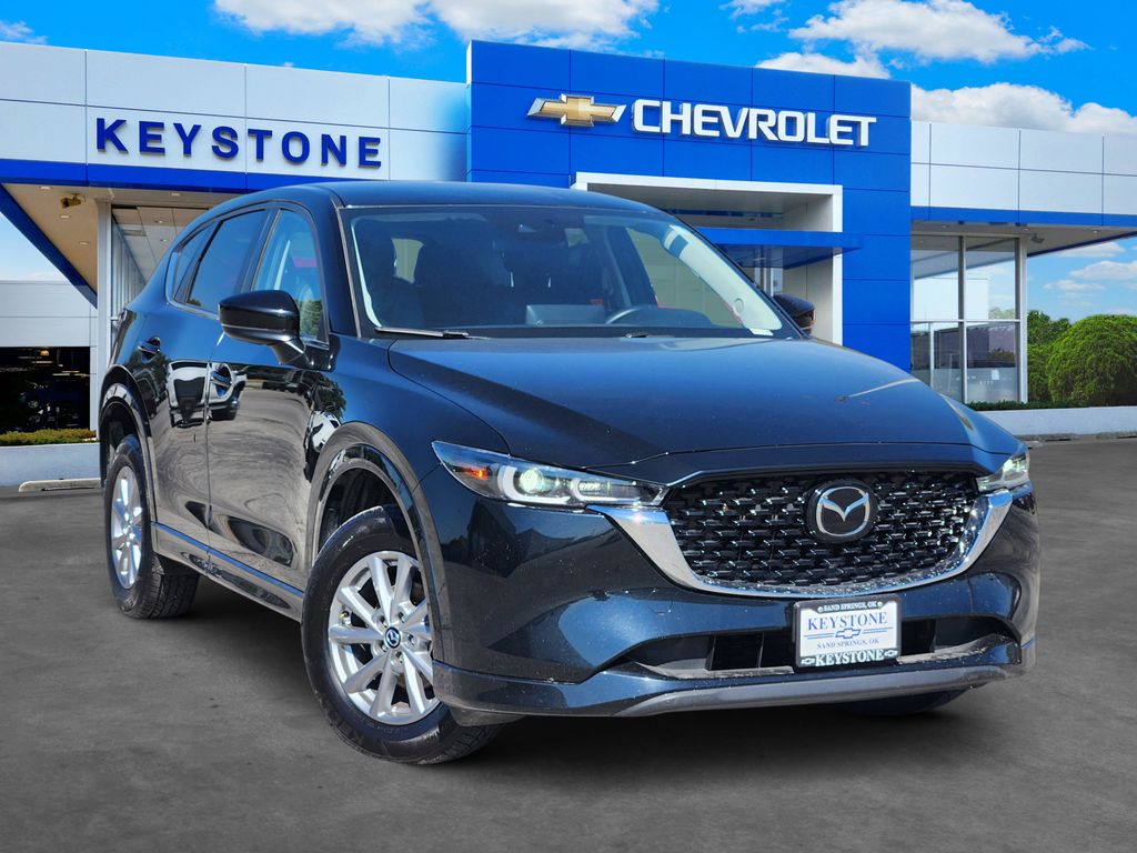 2024 Mazda CX-5 S Select Package's photo