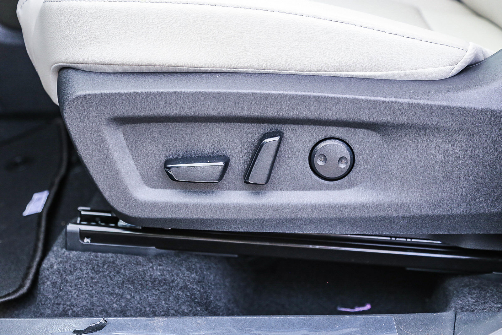 2025 Nissan Murano SL photo 23