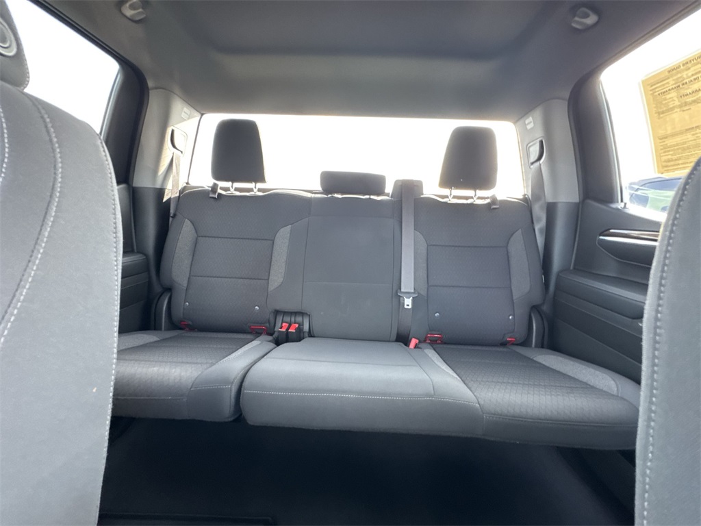 2023 Chevrolet Silverado 1500 LT photo 13
