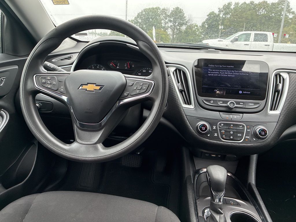 2024 Chevrolet Malibu 1LT photo 21