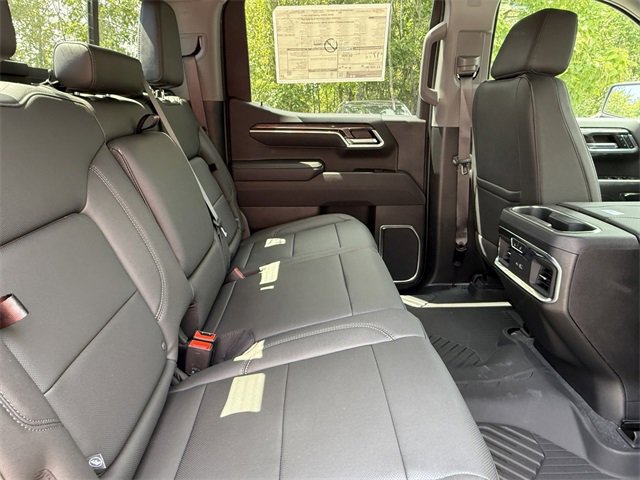 2026 Chevrolet Silverado 1500 LTZ photo 17