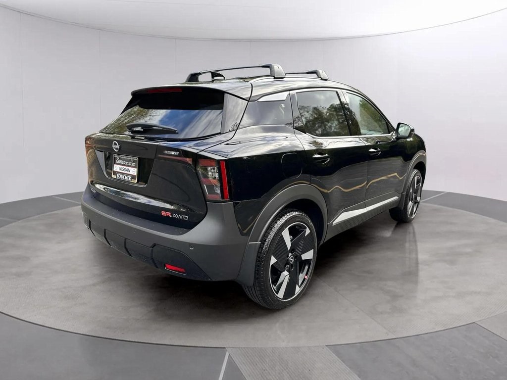 2026 Nissan Kicks SR photo 3