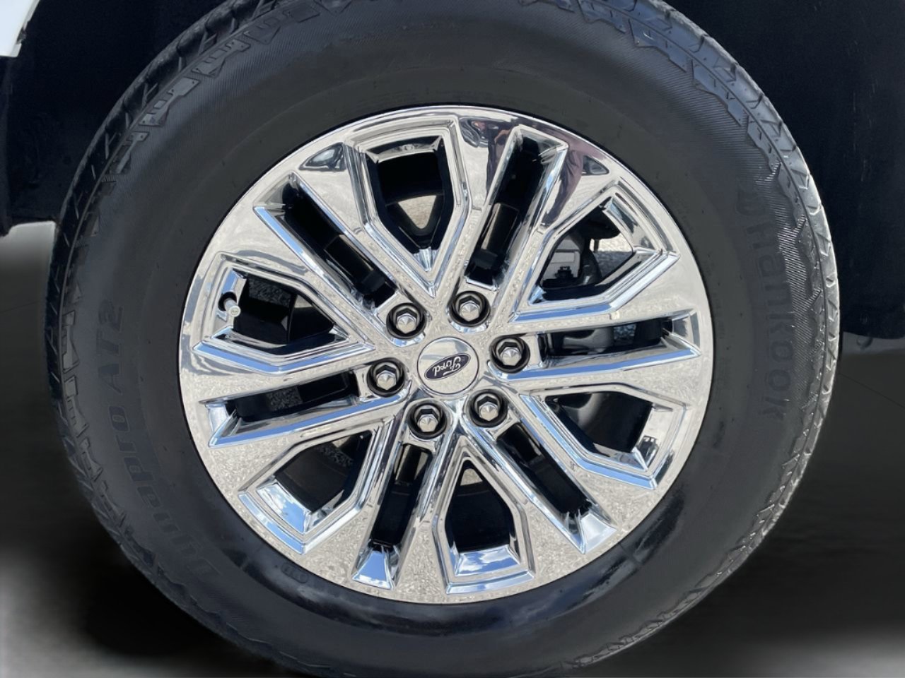 2024 Ford F-150 Lariat photo 33