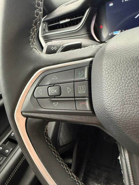 2024 Jeep Grand Cherokee Altitude photo 38