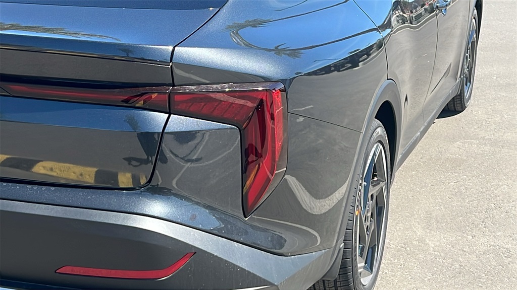 2025 Kia K4 EX photo 7