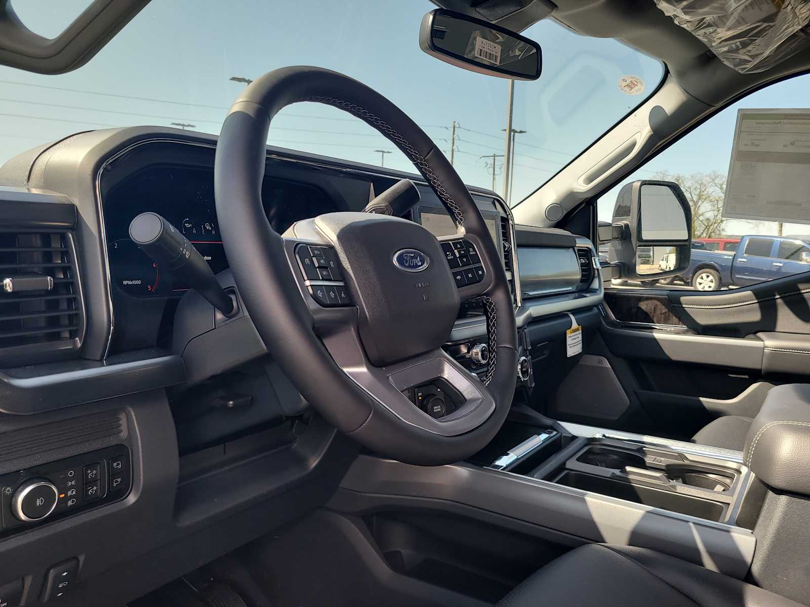 2025 Ford F-250 Lariat photo 10