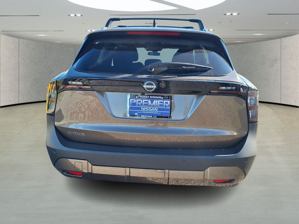 2026 Nissan Kicks SV photo 4