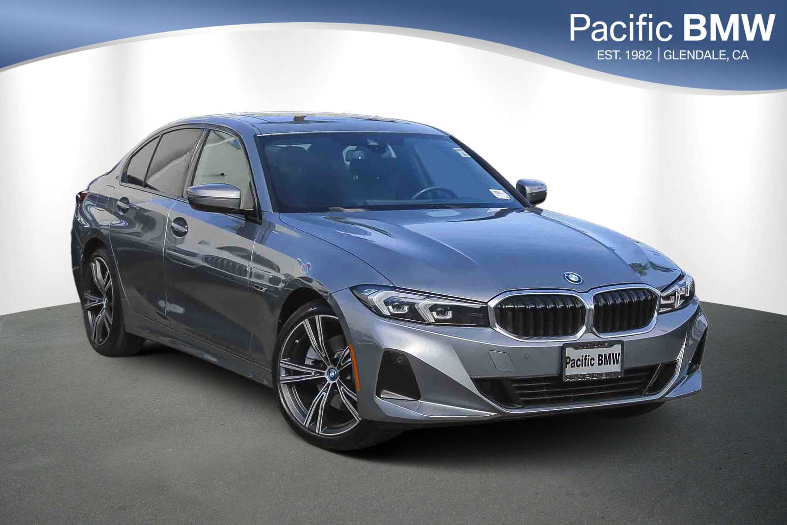 2023 BMW 3 Series 330e