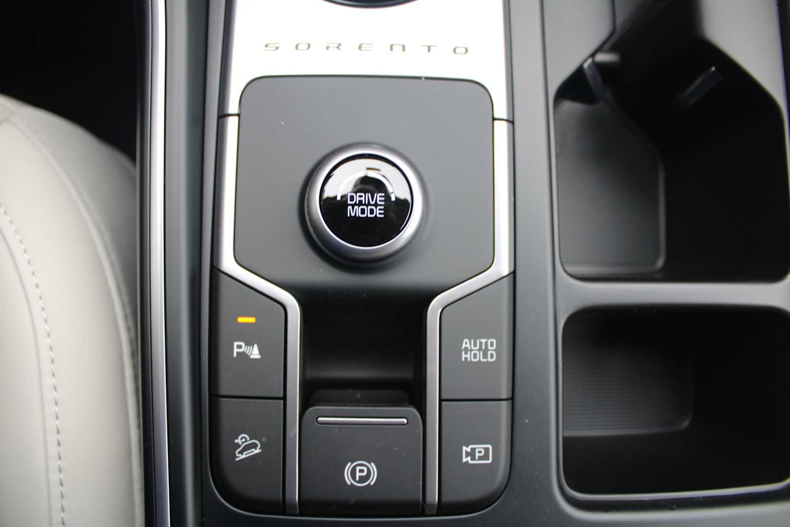 2025 Kia Sorento Hybrid EX photo 31