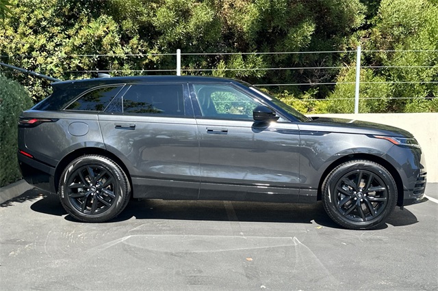 2025 Land Rover Range Rover Velar SE photo 6