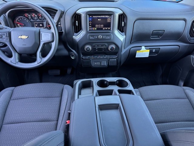 2025 Chevrolet Silverado 1500 Custom photo 16