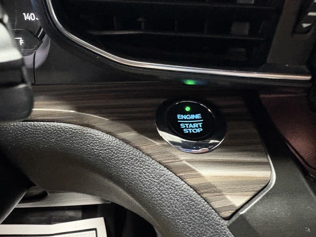 2020 Ford Explorer Limited photo 20