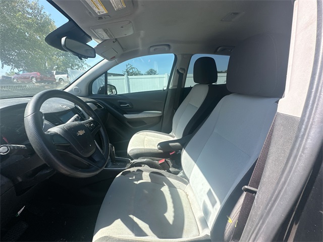 2017 Chevrolet Trax LS photo 27