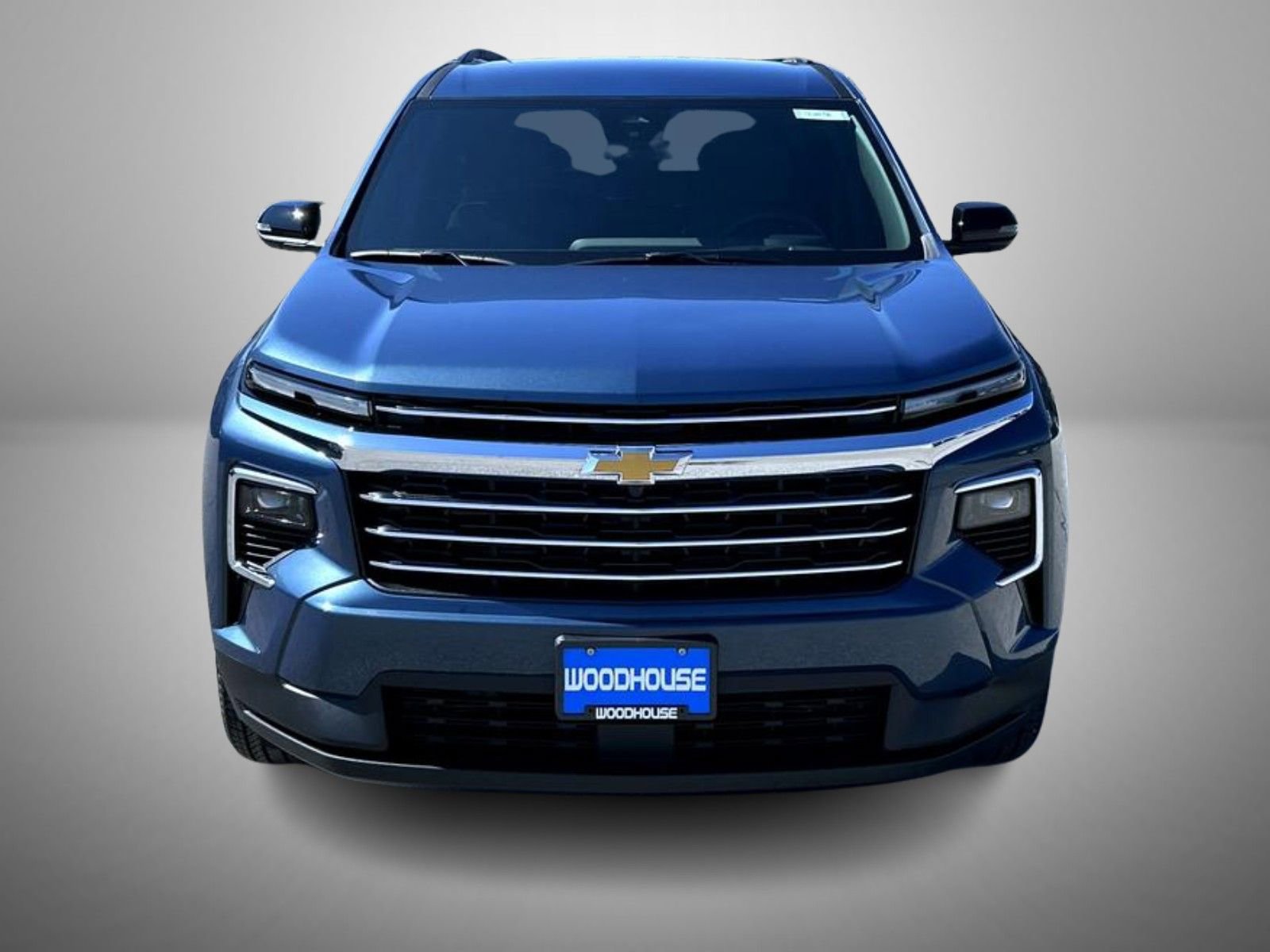 2026 Chevrolet Traverse photo 2