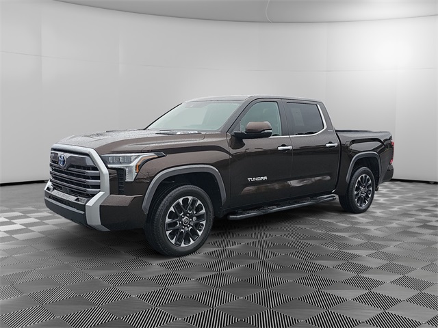 2024 Toyota Tundra Limited's photo