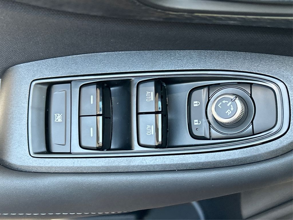 2025 Subaru Outback Premium photo 30
