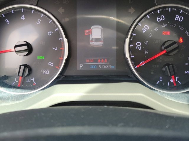 2019 Toyota RAV4 XLE photo 25