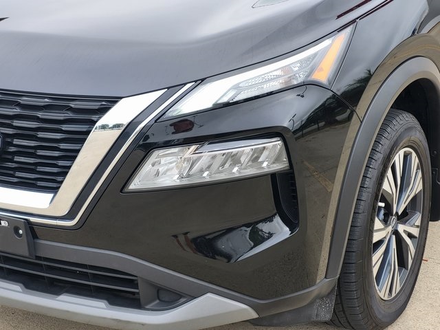 2023 Nissan Rogue SV photo 5