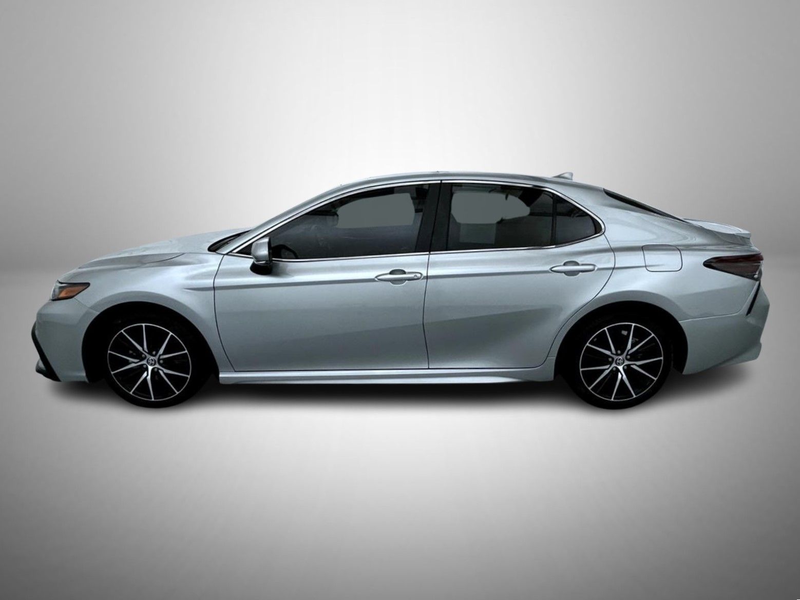2023 Toyota Camry SE photo 8