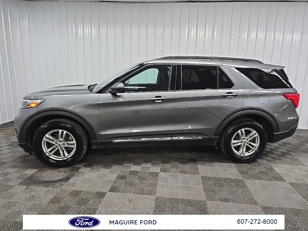 2023 Ford Explorer XLT photo 4