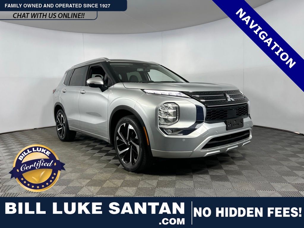 2024 Mitsubishi Outlander SEL's photo