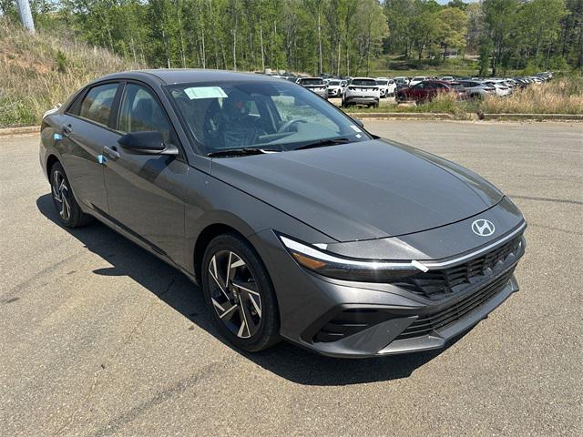2025 Hyundai Elantra Hybrid SEL Sport photo 2