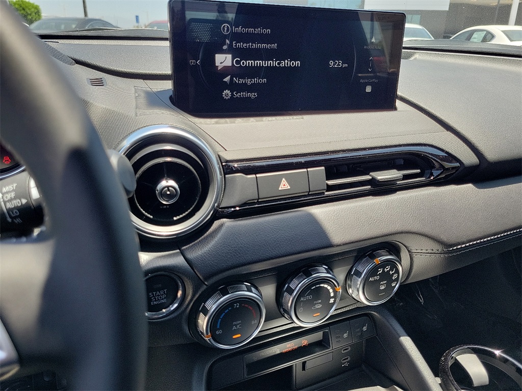 2025 Mazda MX-5 Miata Miata Grand Touring photo 8