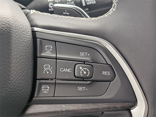 2025 Jeep Grand Cherokee Limited photo 24