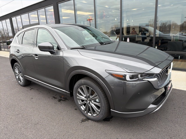 2025 Mazda CX-5 Turbo Signature's photo