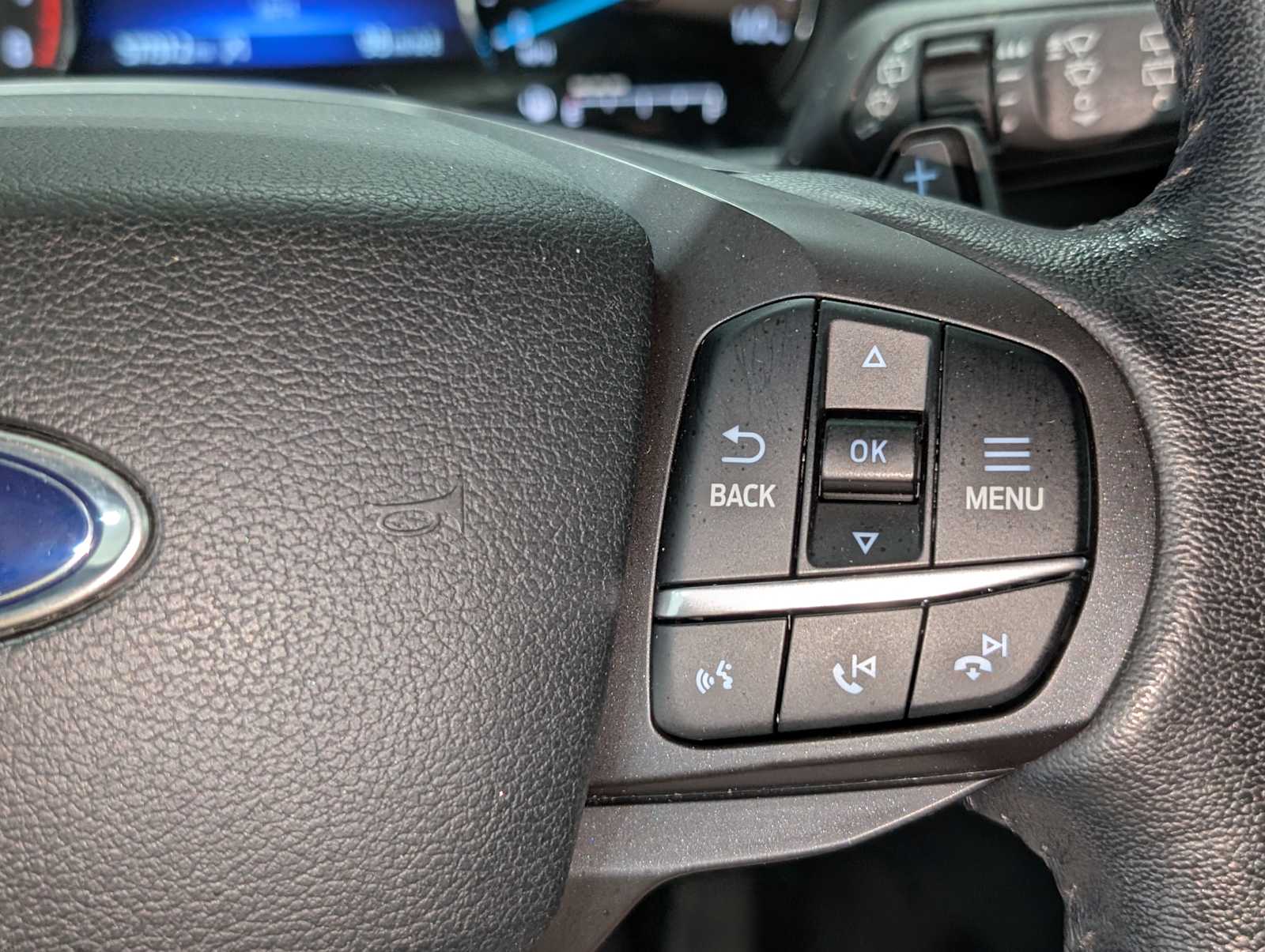 2020 Ford Explorer XLT photo 31
