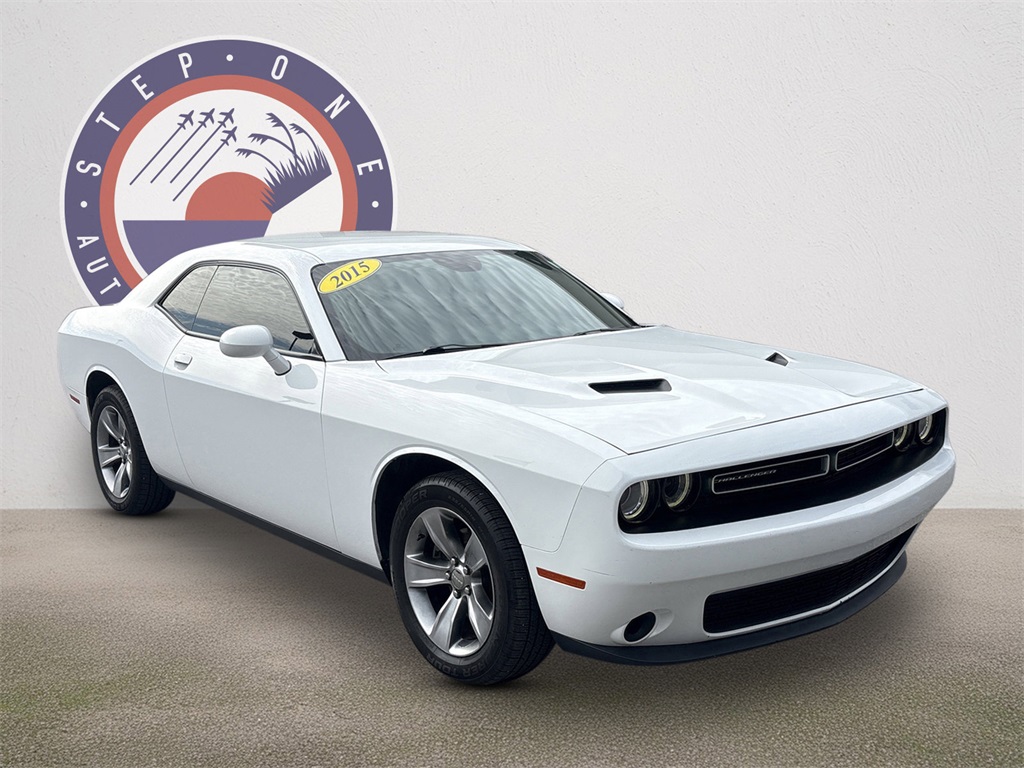 Used 2015 Dodge Challenger SXT with VIN 2C3CDZAG1FH708543 for sale in Crestview, FL