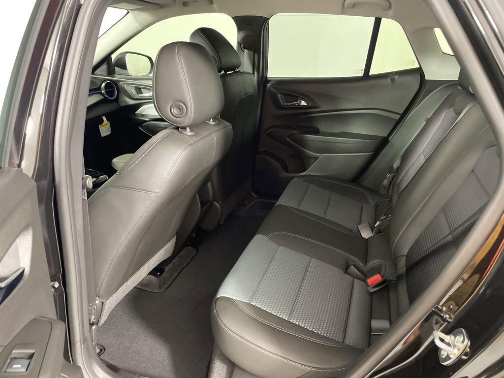 2026 Chevrolet Trax LT photo 34