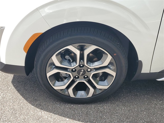 2025 Kia Soul EX photo 4