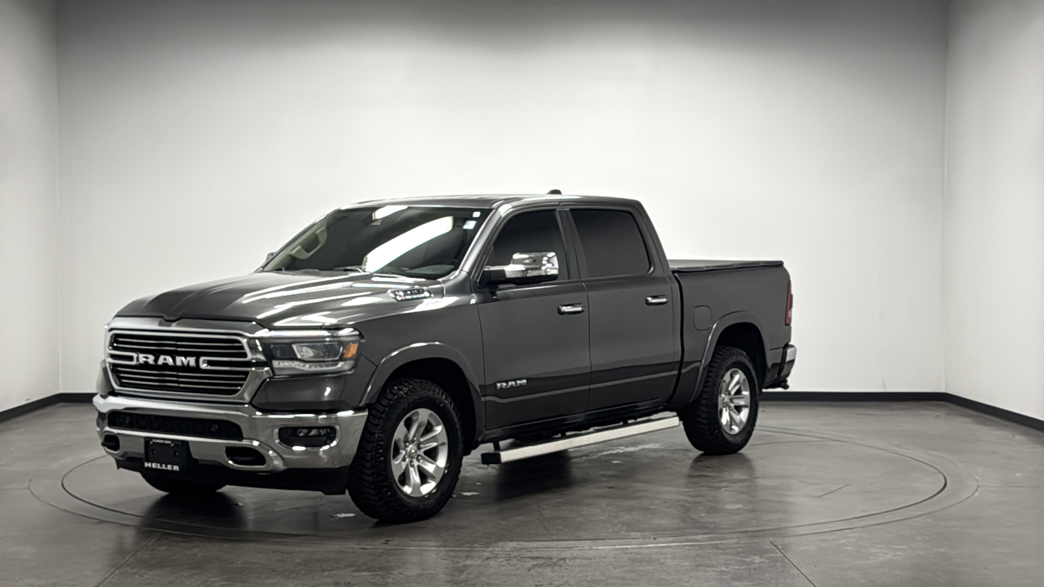 2021 Ram 1500 Laramie photo 3