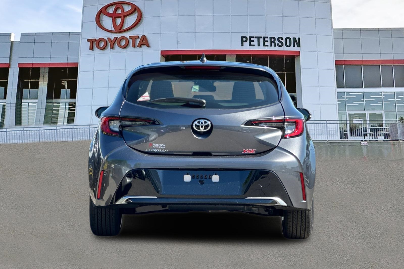 2025 Toyota Corolla XSE photo 2