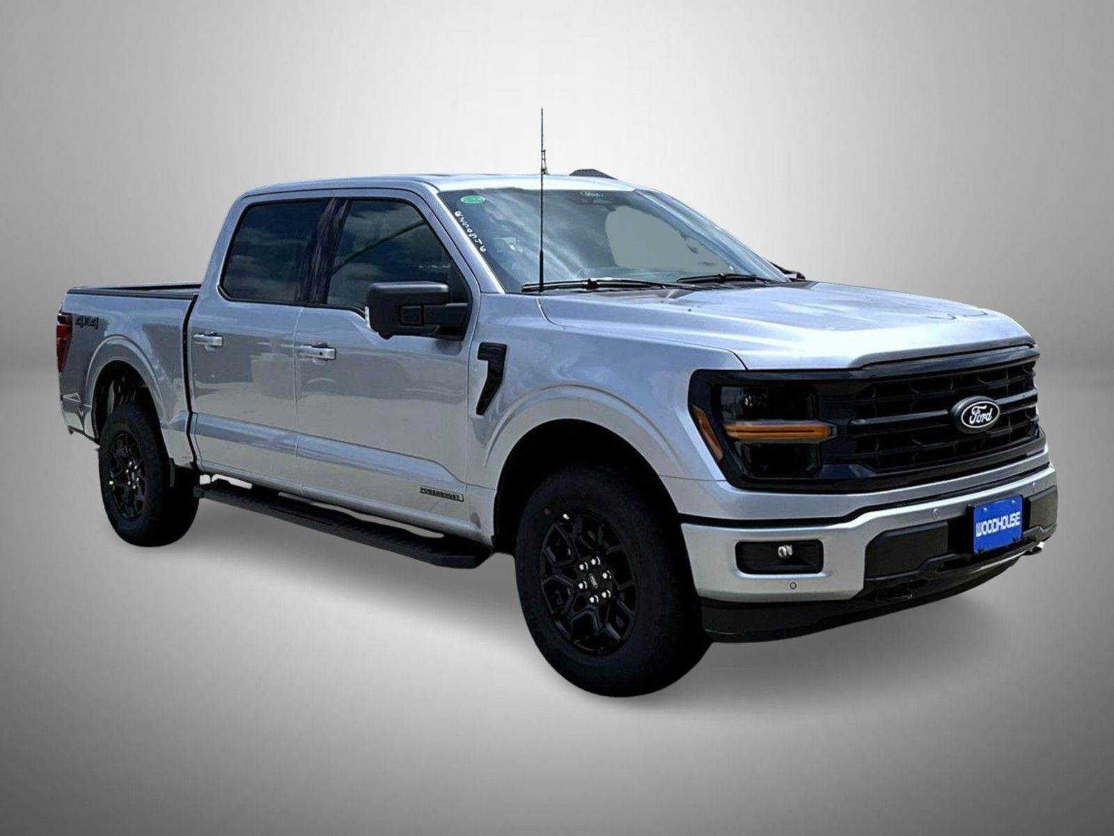 2025 Ford F-150 XLT photo 3