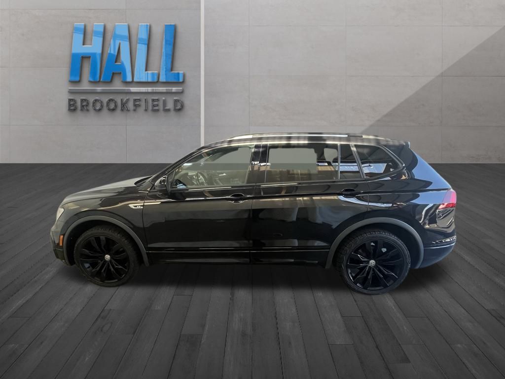 2020 Volkswagen Tiguan SE R-Line Black photo 2