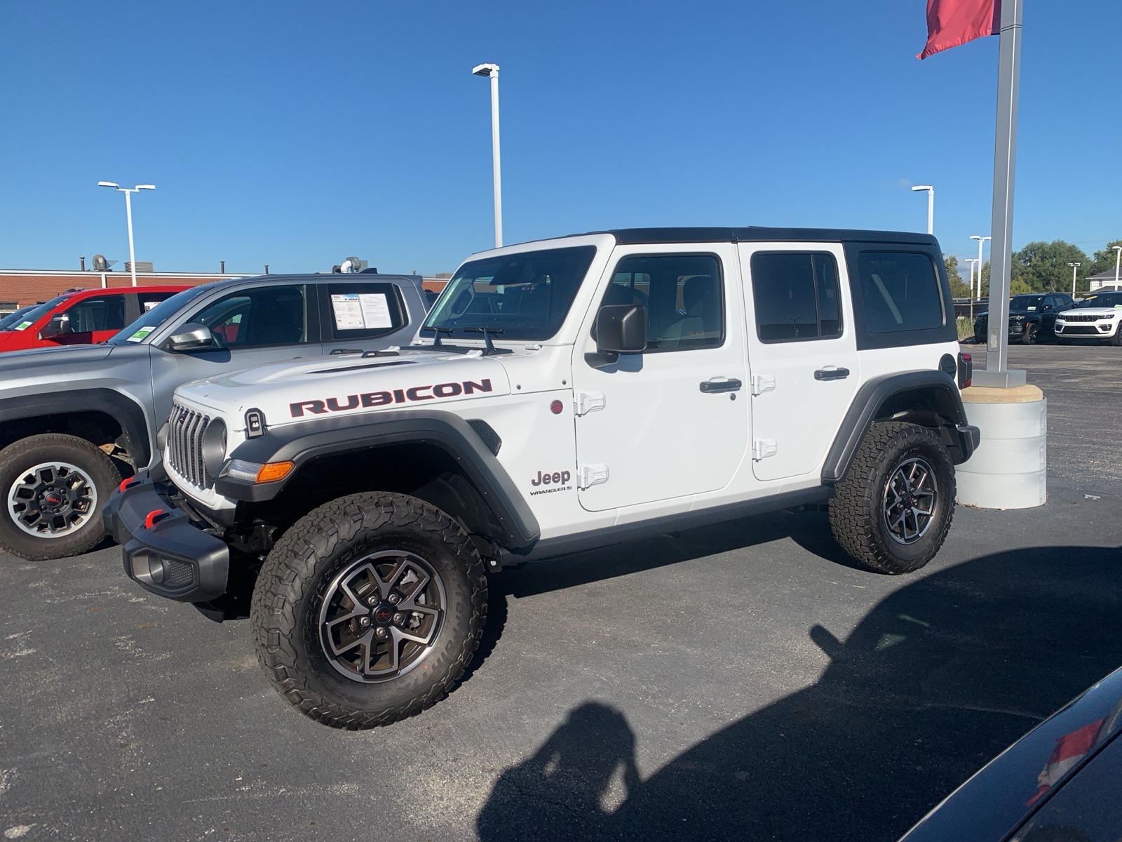 2025 Jeep Wrangler Rubicon photo 2