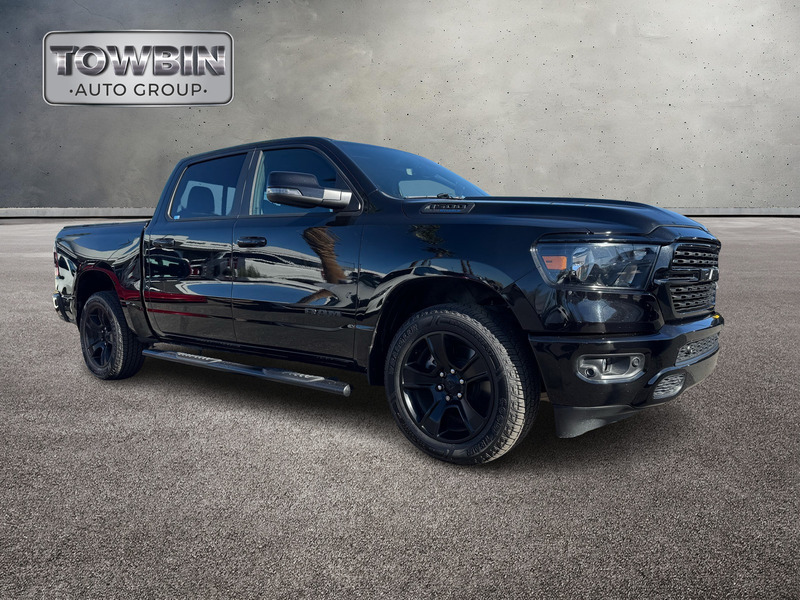 2022 Ram 1500 Tradesman photo 2