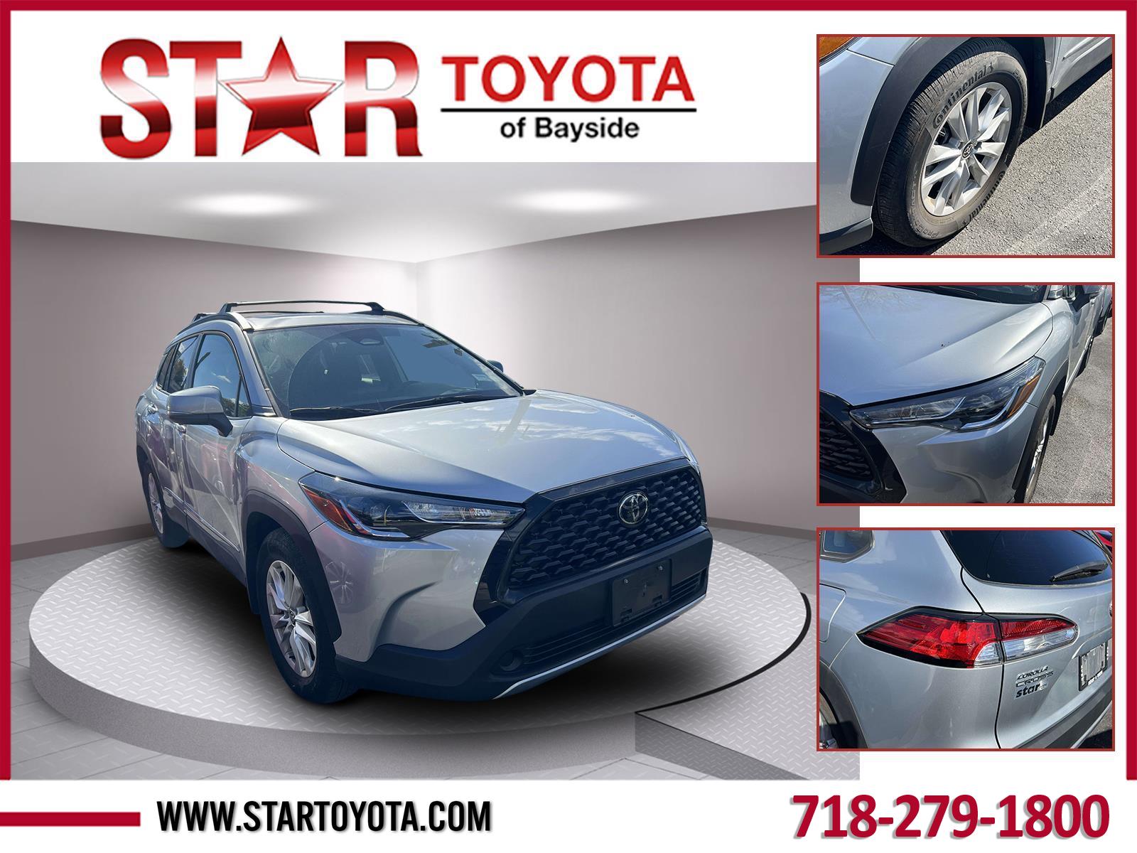 2023 Toyota Corolla Cross LE's photo