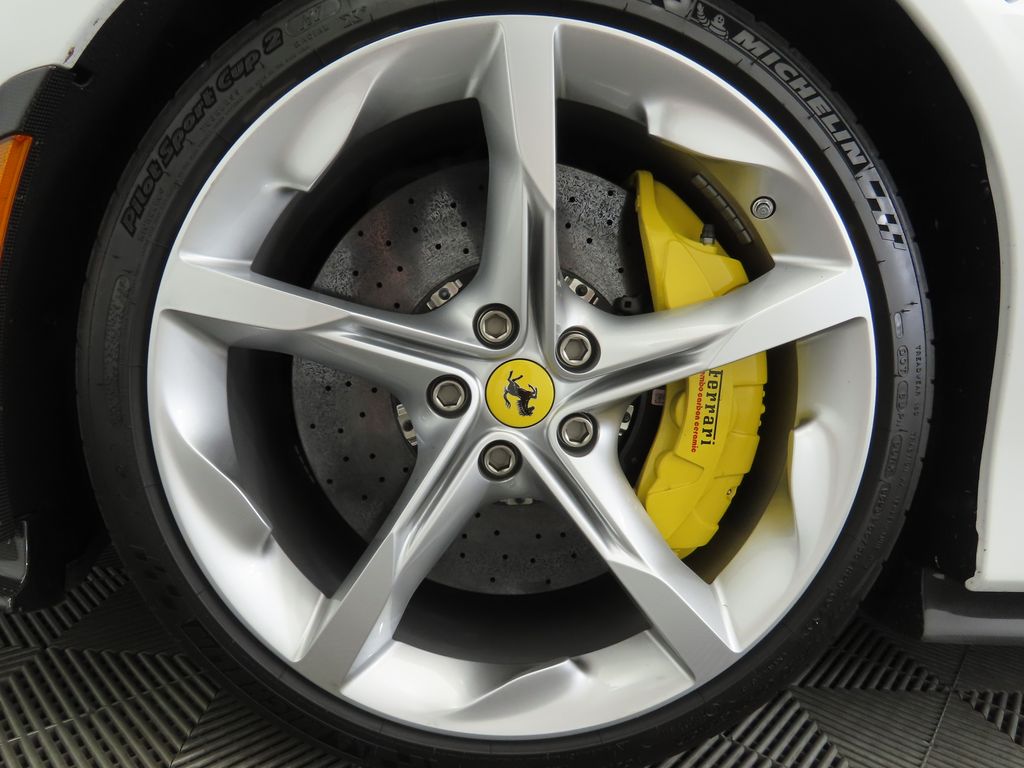 2023 Ferrari SF90 Stradale Base photo 24